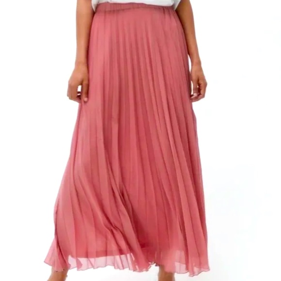 Zara Dresses & Skirts - Zara Pleated Skirt